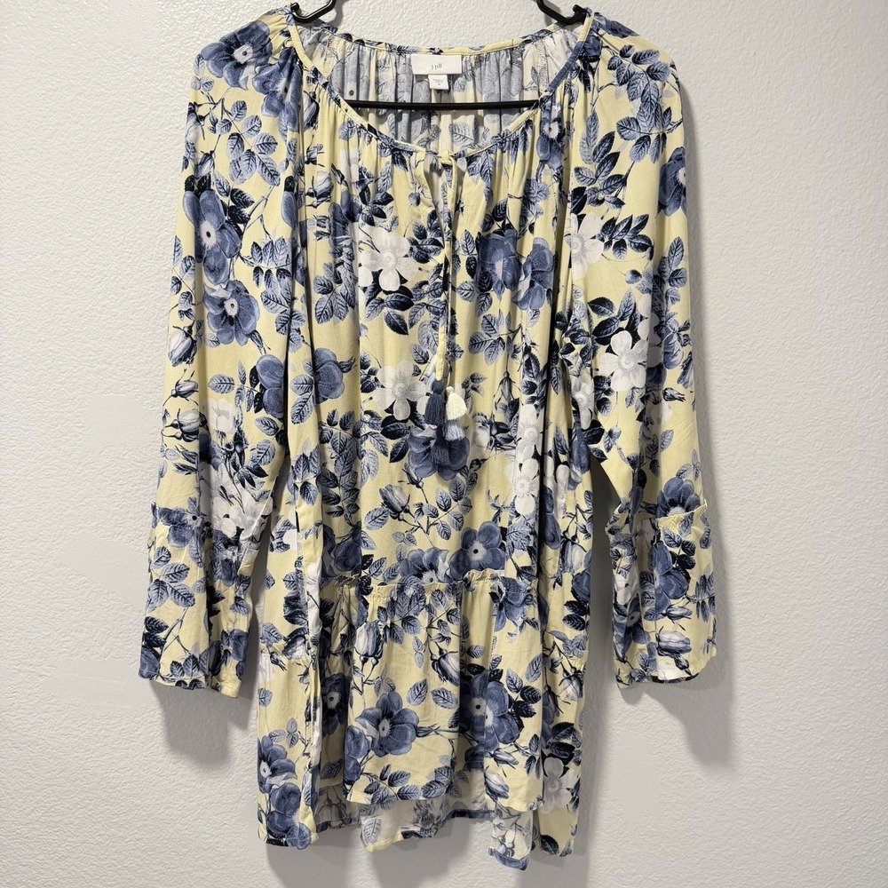 J Jill Size-M Womens Shirt Floral Blue Yellow Floral Blouse V-Neck‎ Tassel